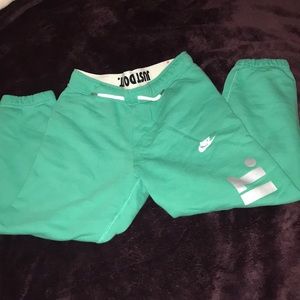 Kelly green Nike sweats! Size S